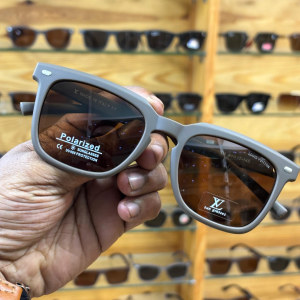 Louis Vuitton Polarized Wayfarer