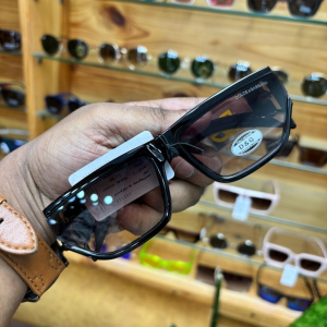 Dolce & Gabbana Wayfarer UV400