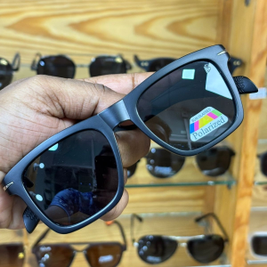 Wayfarer Full Black Polarized